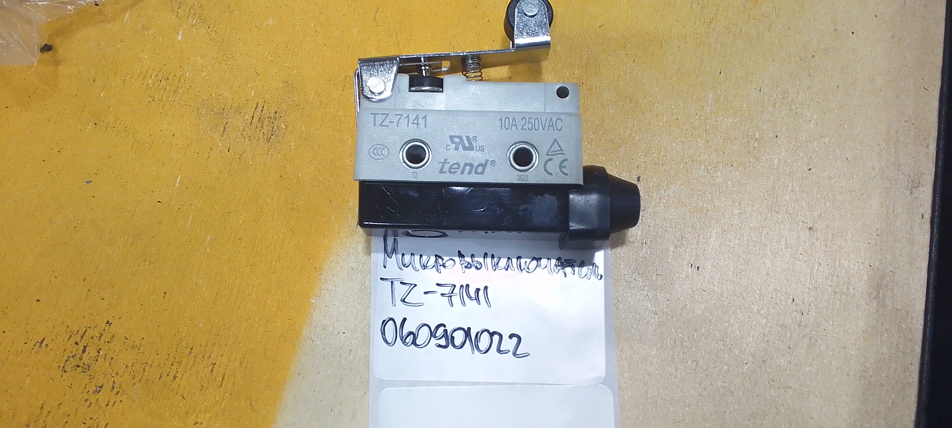 Микровыключатель TZ 7141 CDDK 20